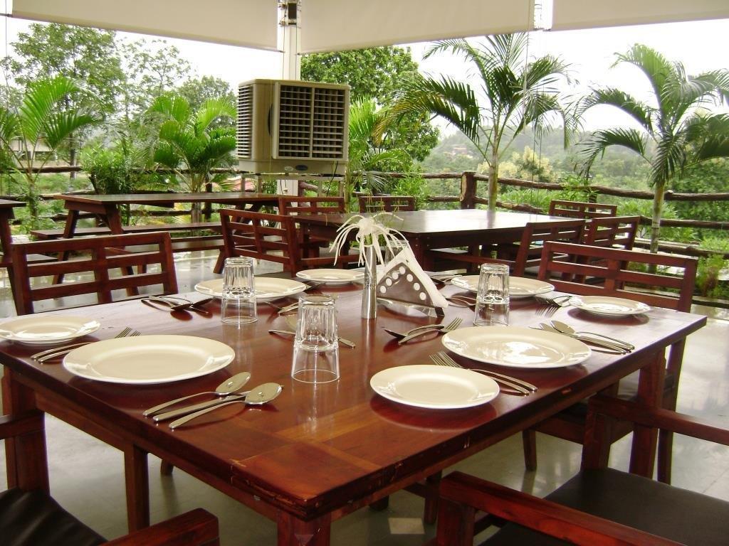 Sparsh Resort & Chalet Kalamb  Exterior photo
