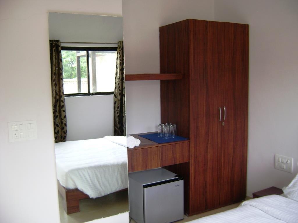 Sparsh Resort & Chalet Kalamb  Exterior photo